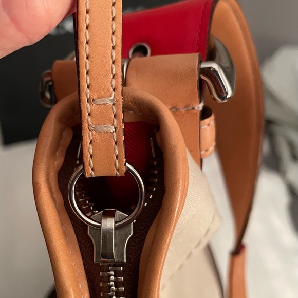 Coach leather bag - Picture 8 of 8